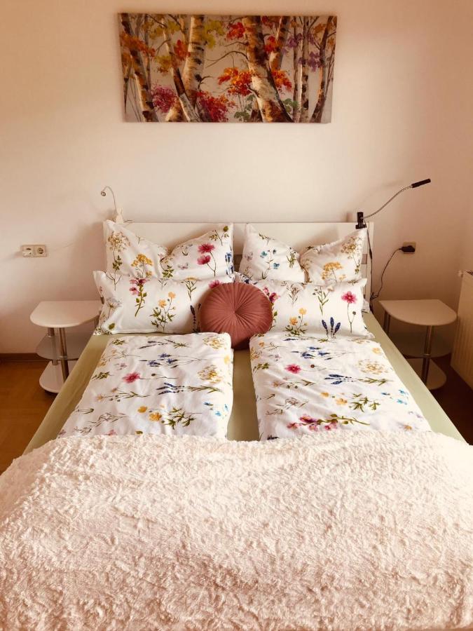Ferienwohnung Resi Mit Traumhaftem Seepanorama ชไตน์ดอร์ฟ อัม ออสเซียเฮอร์ ซี ภายนอก รูปภาพ